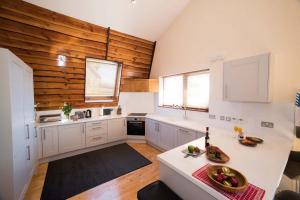 Metagamakitchen2Copy